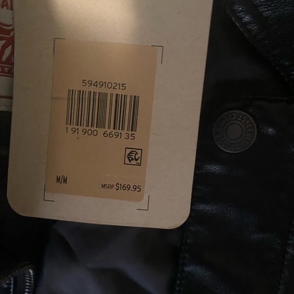 Medium size leather Levi’s jacket. Never worn. Tag still attached. - Picture 3 of 3